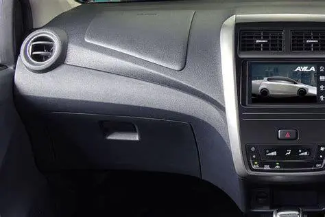 Interior Daihatsu Ayla Modern Dashboard dan interior Daihatsu Ayla terbaru