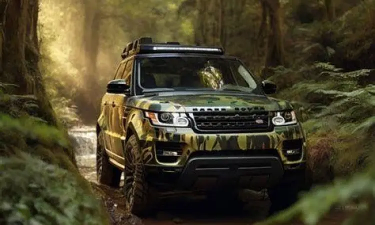 Range Rover Sport Offroad Capabilities Range Rover Sport sedang melintasi medan offroad berbatu