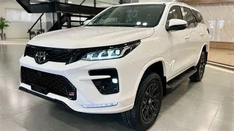 Toyota Fortuner GR Sport 2024 Tampilan eksterior gagah dari Toyota Fortuner GR Sport terbaru 2024