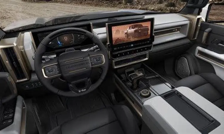 Interior mewah GMC Hummer EV