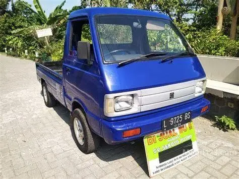 Suzuki Carry ST100 Pick Up Mobil Suzuki Carry ST100 pick up bekas warna hitam