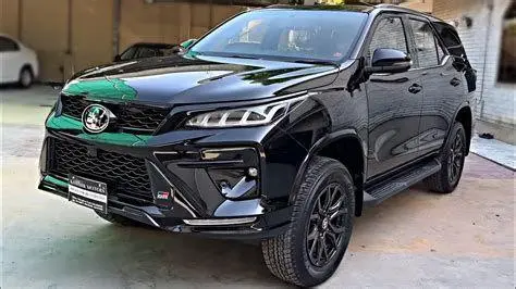 Toyota Fortuner GR Sport Eksterior Toyota Fortuner GR Sport terbaru