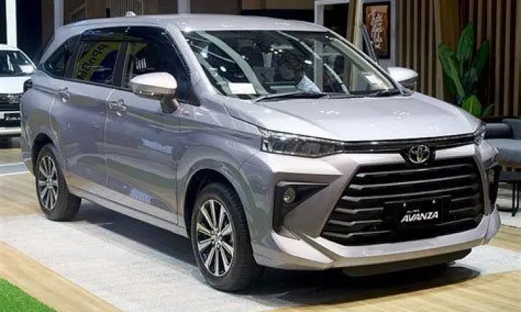 Toyota Avanza 2021 Exterior Eksterior Toyota Avanza 2021 varian G