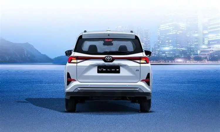 Toyota Veloz 2021 Rear Bagian belakang Toyota Veloz 2021