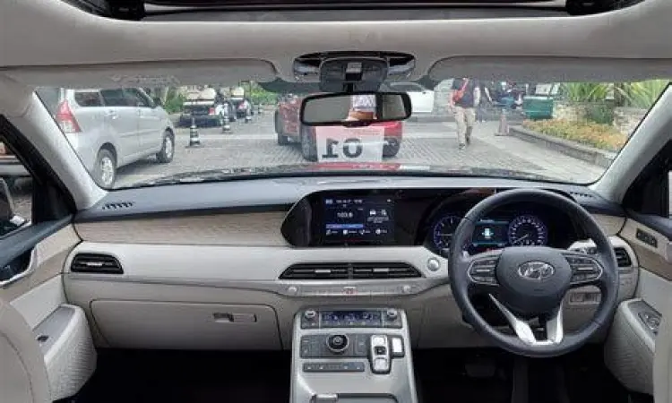 Interior Mewah Hyundai Palisade Interior Hyundai Palisade yang mewah dengan captain seat