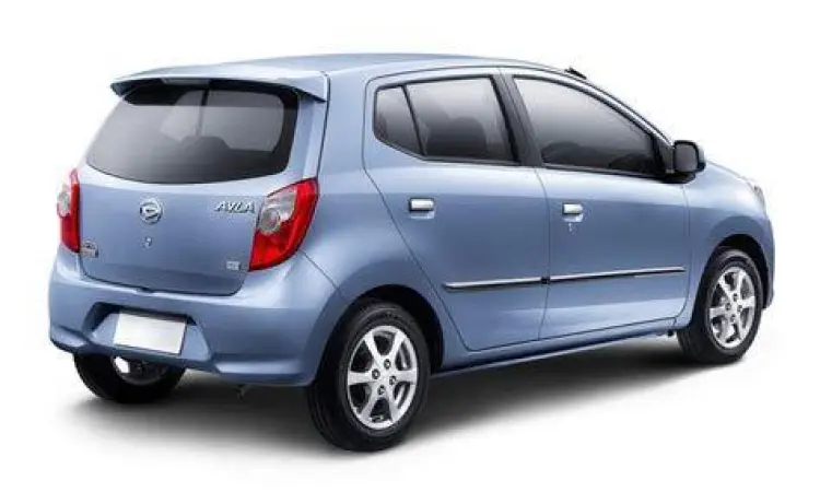 Eksterior Daihatsu Ayla keluaran tahun 2013
