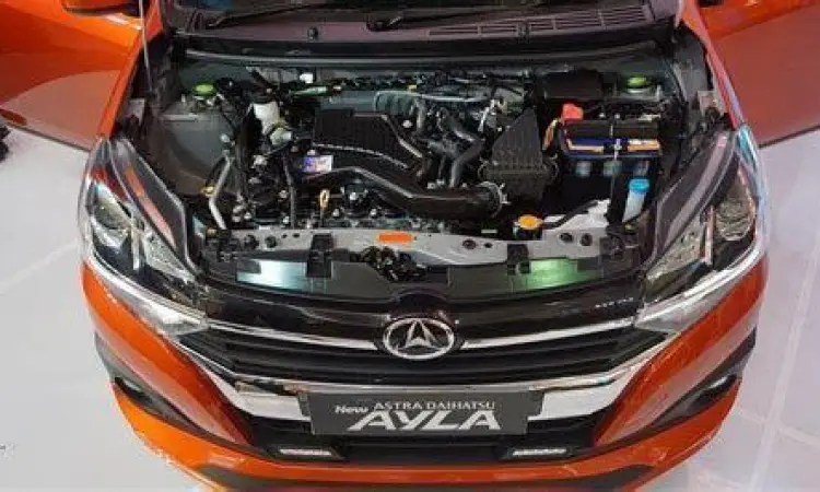 Kondisi ruang mesin Daihatsu Ayla 1.000cc