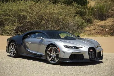 Bugatti Chiron Super Sport Desain eksterior Bugatti Chiron Super Sport yang aerodinamis