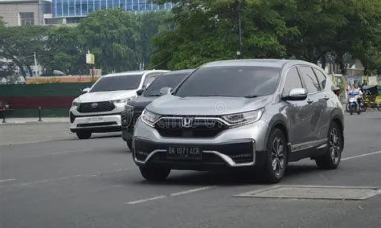 Tampilan depan Honda CR-V Turbo Prestige 2021