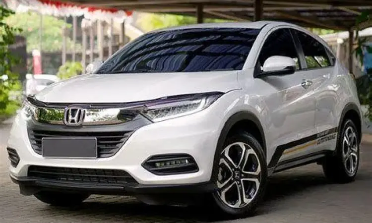 Tampilan depan Honda HRV bekas tipe E