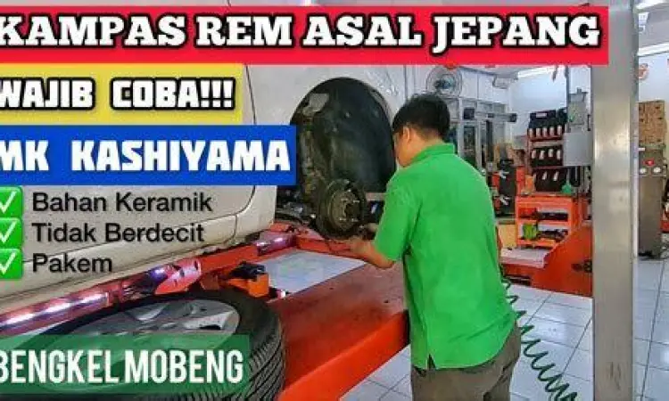 Proses kuras minyak rem mobil profesional