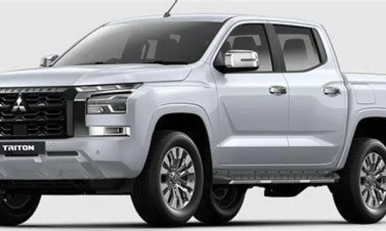 Mitsubishi Triton Ultimate varian tertinggi