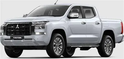 Mitsubishi Triton Ultimate Mitsubishi Triton Ultimate varian tertinggi