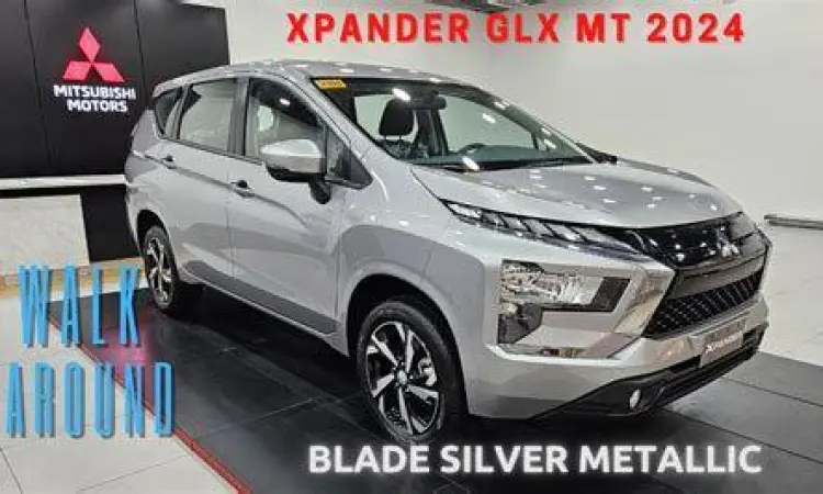 Xpander Sport Silver Mitsubishi Xpander Sport warna Silver Metallic di showroom