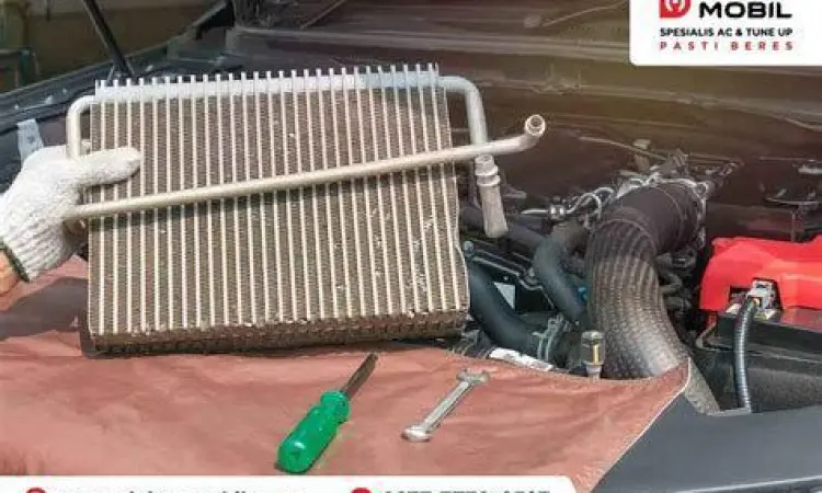 Cek Kebocoran Evaporator Pengecekan kebocoran pada evaporator AC