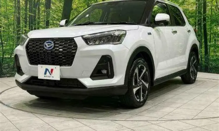 Performa mesin Daihatsu Rocky 1.0 Turbo 2024 di jalan raya