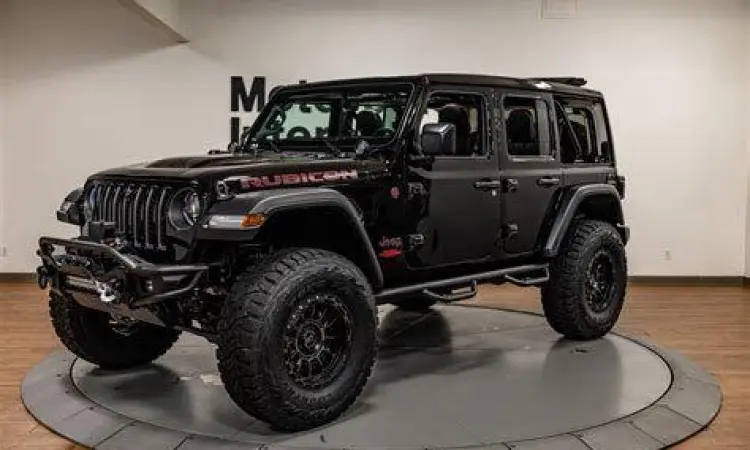 Jeep JL Rubicon Terbaru Jeep Wrangler JL Rubicon warna hitam mengkilap