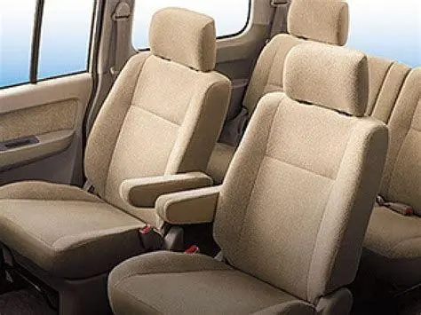 Interior Suzuki APV Luxury Interior mewah Suzuki APV Luxury dengan captain seat