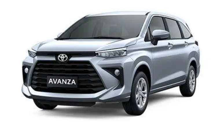 Tampilan eksterior Avanza Silver Metallic