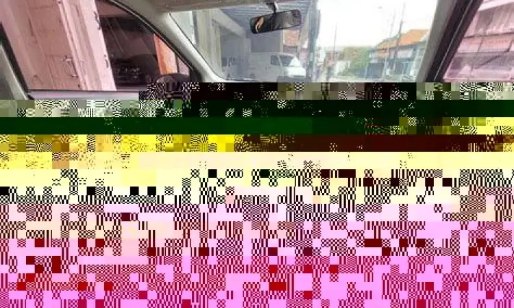 Interior mewah Toyota Calya tipe G manual