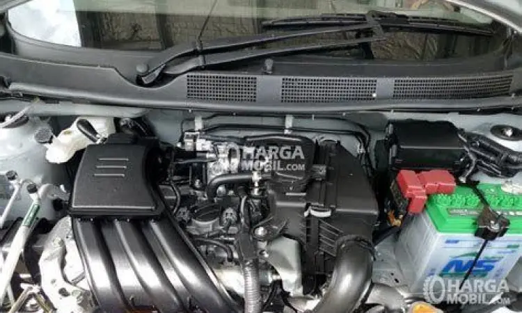 kompartemen mesin datsun 1.2 liter