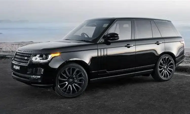 Range Rover Vogue 2021 Range Rover Vogue 2021 berwarna hitam mengkilap