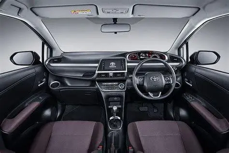 Interior Toyota Sienta Interior Toyota Sienta yang luas