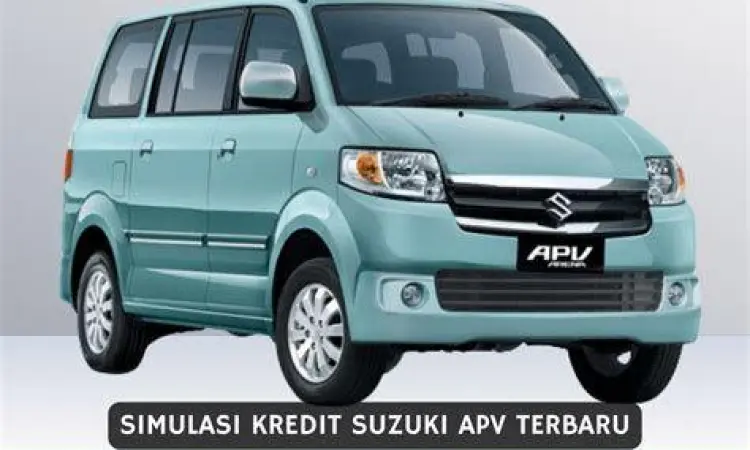 Seseorang melakukan simulasi kredit mobil di laptop