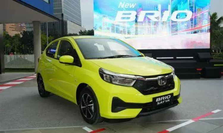 Perbandingan Honda Brio Satya dan RS terbaru