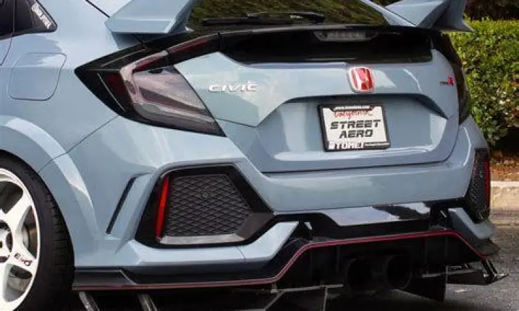Spoiler belakang aerodinamis Honda Civic Type R