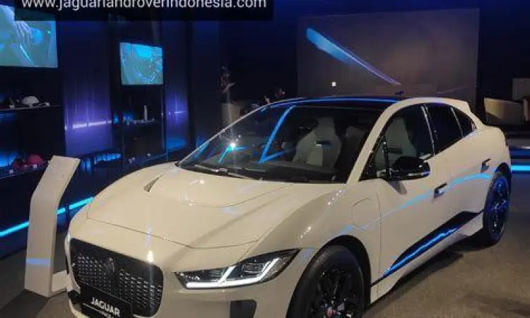 Jaguar I-Pace mobil listrik mewah