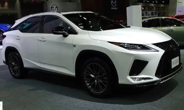 Lexus RX 300 F-Sport warna putih