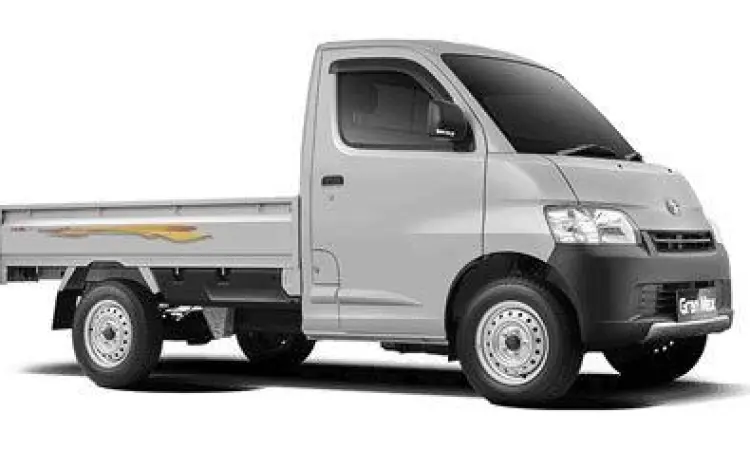 Daihatsu Gran Max 2015 warna silver kondisi mulus
