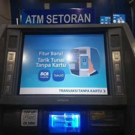 ATM BCA Indonesia Mesin ATM BCA untuk transaksi transfer sesama