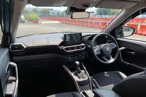 Interior Toyota Raize 2021 Interior Toyota Raize 2021 dengan layar floating