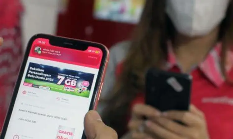 Menu MySmartfren Tampilan menu transfer di aplikasi MySmartfren