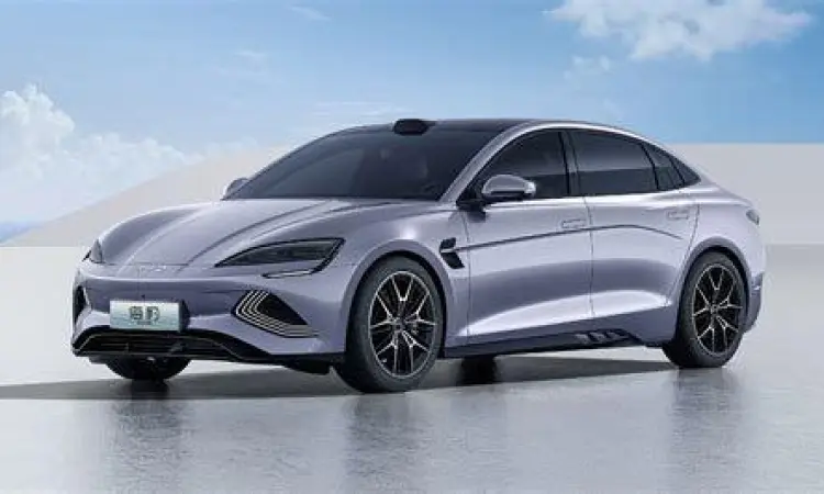 BYD Seal di Indonesia Sedan listrik BYD Seal yang memiliki akselerasi tinggi