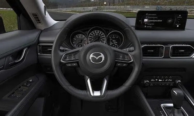 Interior Mazda Bekas Interior mewah Mazda CX-5 dengan material kulit