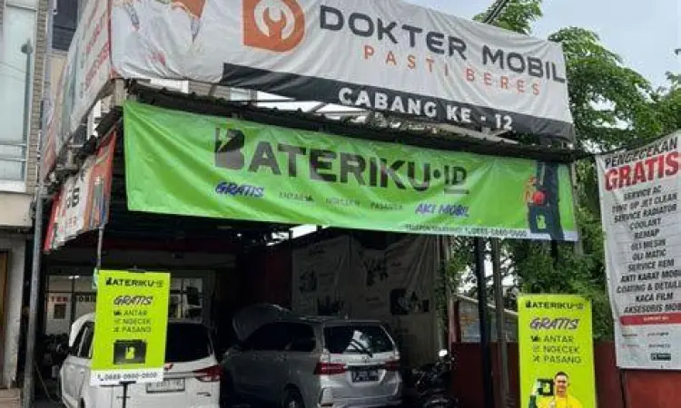 Membeli aki di toko resmi untuk menjamin keaslian