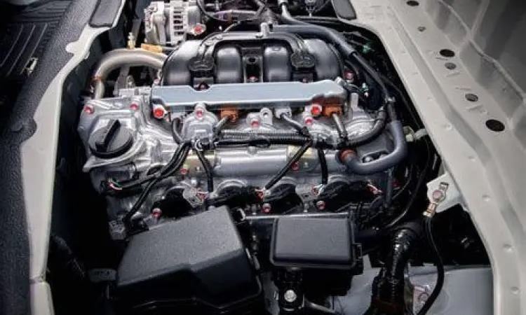 Kondisi mesin Daihatsu Gran Max 1.5 VVT-i yang bersih