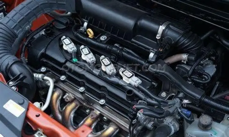 Mesin Suzuki Ignis K12M yang bersih dan terawat