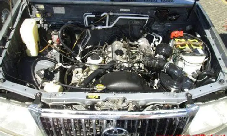 Mesin Toyota 2L Diesel Kijang Kapsul