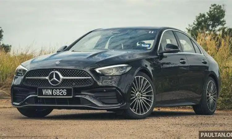 Desain eksterior Mercedes Benz C300 W206 AMG Line