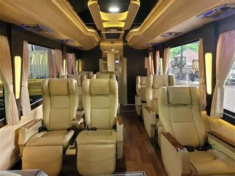 Kenyamanan Interior Mobil Rental Interior mobil rental yang bersih dan terawat