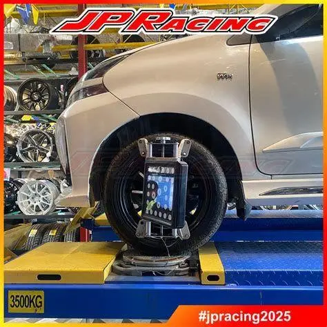 Alat Spooring Modern Proses penyelarasan roda menggunakan teknologi sensor 3D