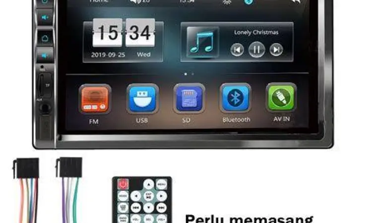 Tampilan Head Unit Double Din Head unit double din mobil dengan fitur touchscreen
