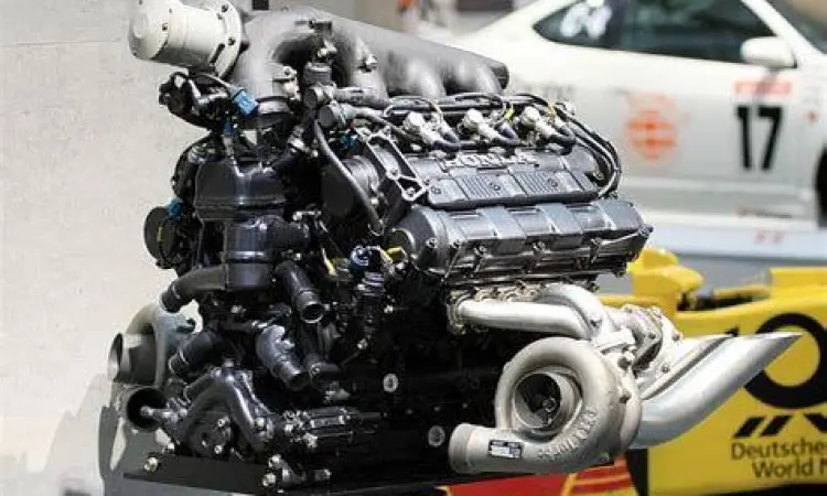 Inspeksi Mesin Mobil Pengecekan mesin mobil bekas