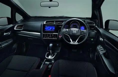 Interior Honda Jazz Interior Honda Jazz RS dengan fitur modern