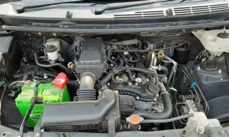 Kondisi mesin mobil bekas 50 jutaan