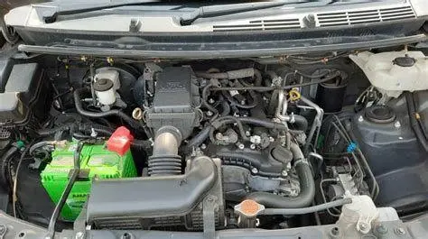 Pengecekan Mesin Mobil Kondisi mesin mobil bekas 50 jutaan